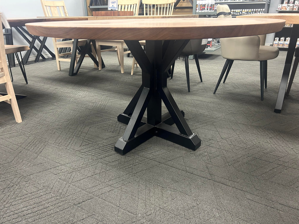 Table à manger ronde en noyer de 54 po avec bord biseauté