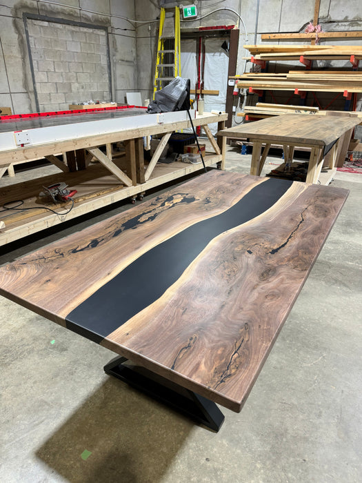 Black Walnut Black resin Table