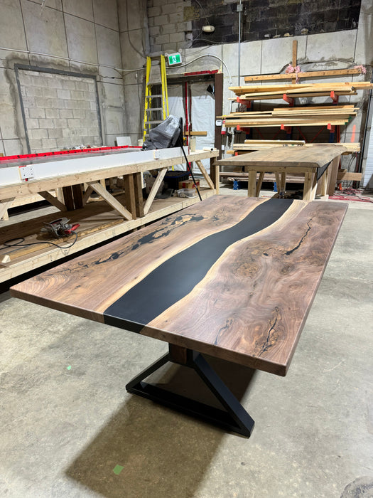 Black Walnut Black resin Table