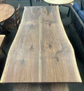 Table à manger en noyer massif « Live Edge » de 96 po L x 44 po l