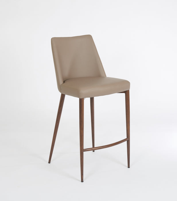 Phil Stool