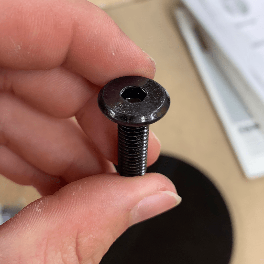 Rampa Flatbolt M8 KF - Fractal Designs Inc
