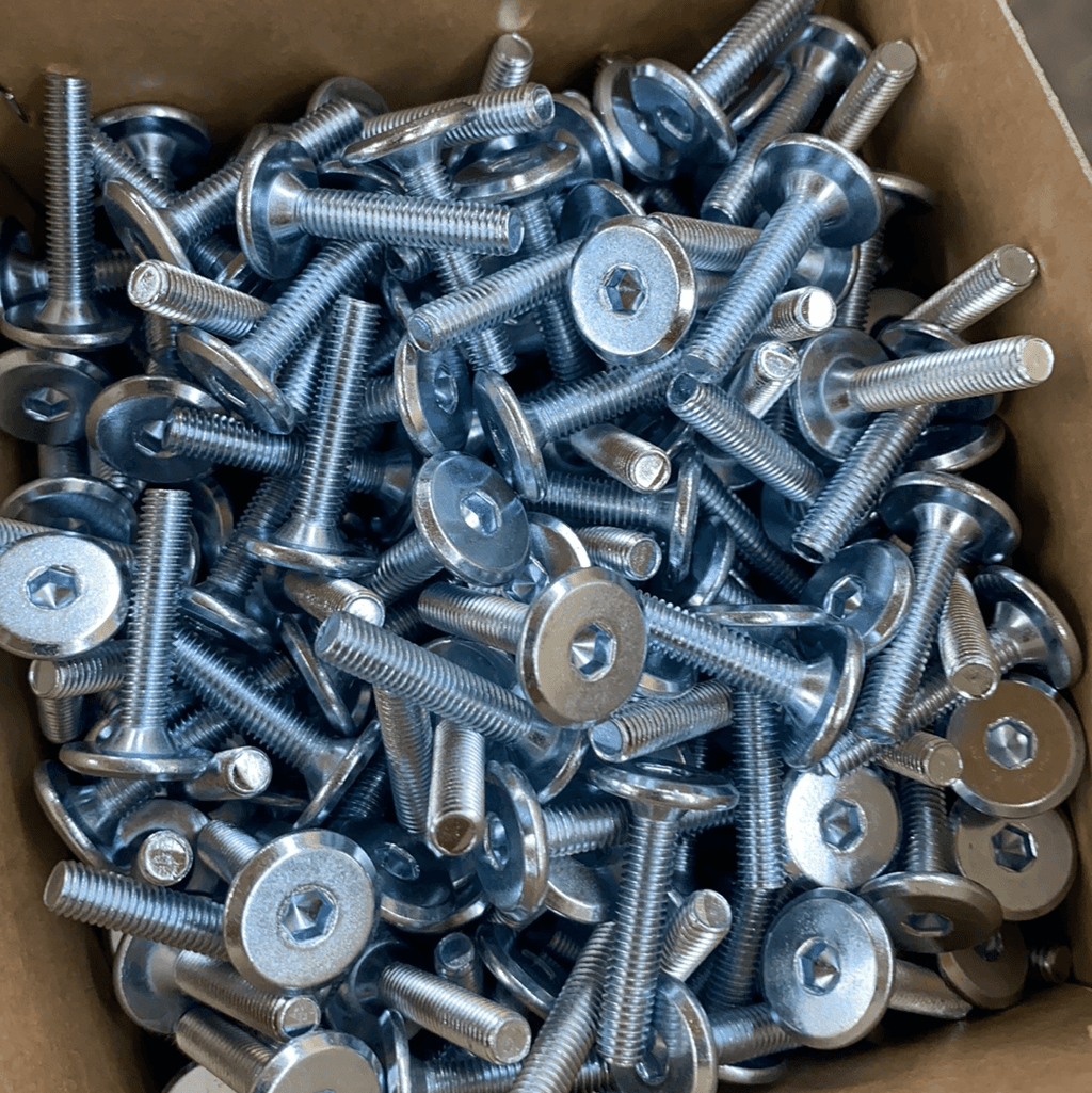 Rampa Flatbolt M5 KF - Fractal Designs Inc